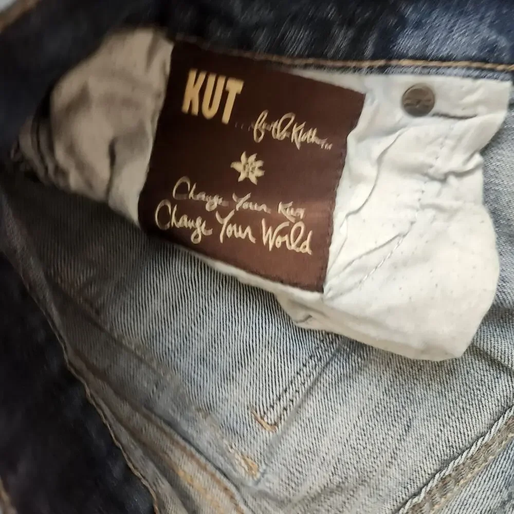 Kut from the Kloth Bootcut Blue Jeans Size 10